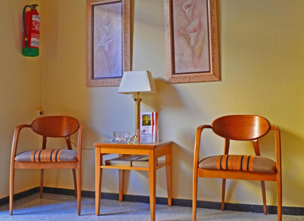 Hostal El Vegano 우티엘 외부 사진
